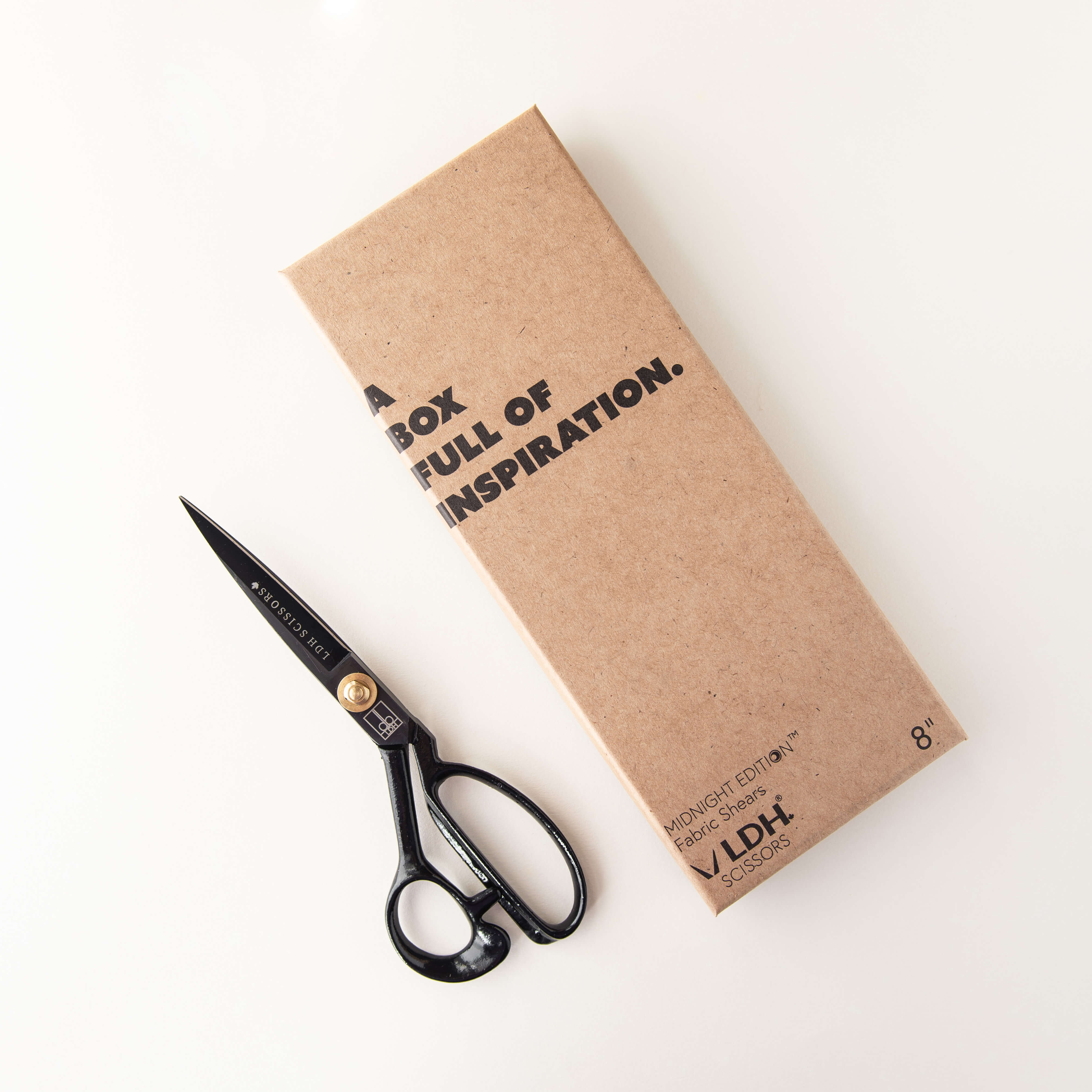 ldh 8" fabric shears & gift box